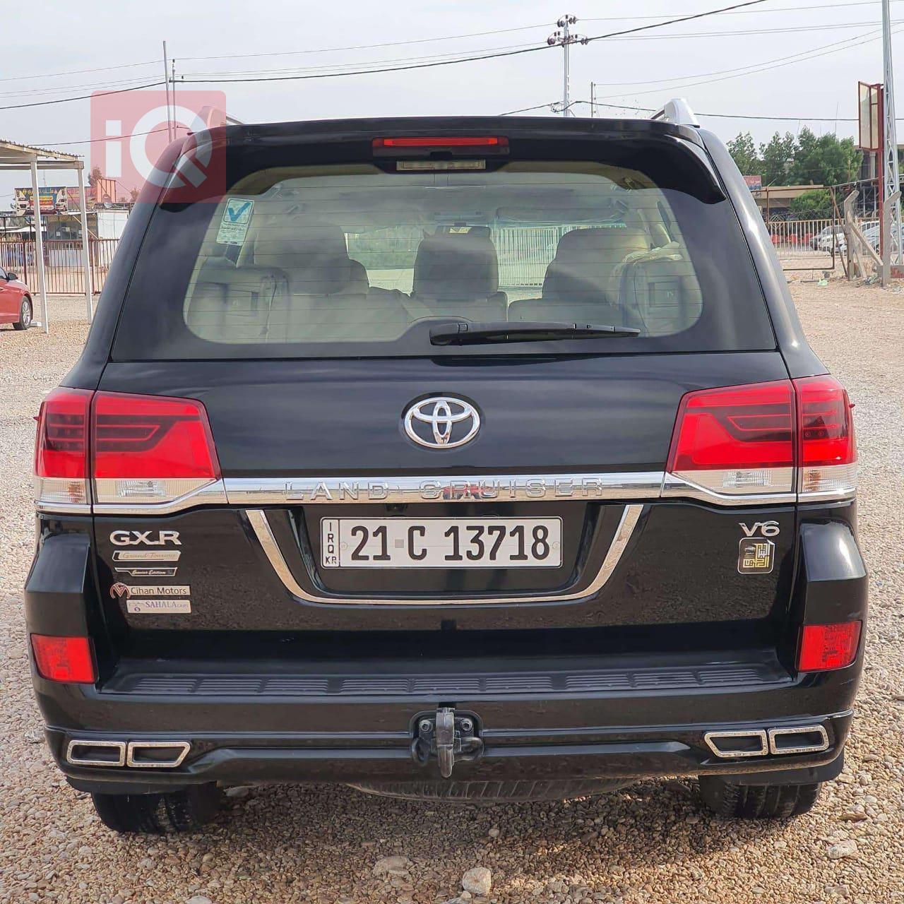 تويوتا لاندكروزر